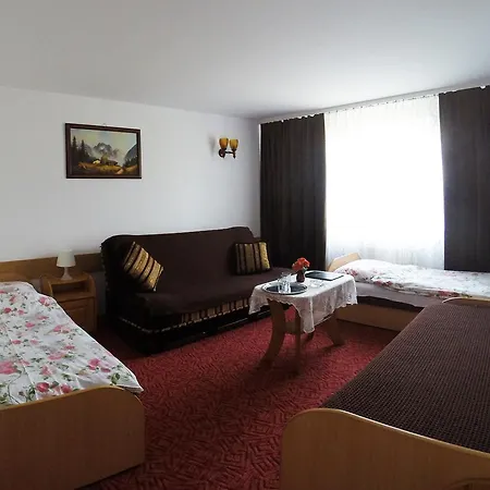 Hotel Kot 2*
